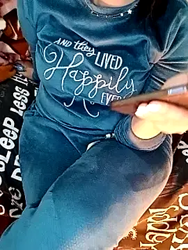 ShadiaStar online show from February 3, 2025, 7:29 am