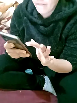 ShadiaStar online show from March 19, 2025, 1:32 am