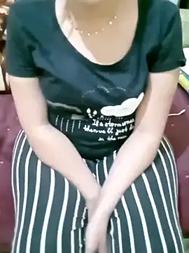 ShadiaStar online show from March 22, 2025, 7:53 pm