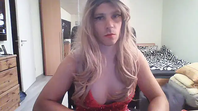 Kinky-Kristina online show from September 12, 2025, 7:14 pm