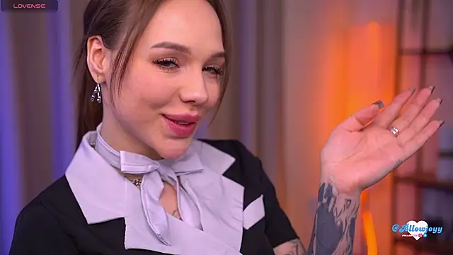 Bllowjoyy online show from February 12, 2026, 7:36 am