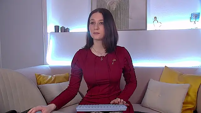 VictoriaArdern online show from January 28, 2025, 6:49 pm