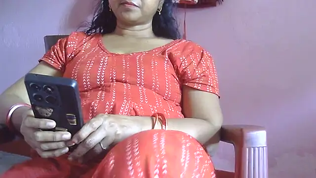 Snapshot of Suhana-sapna chatting on July 31, 2026, 6:24 am Suhana-sapna online show from July 31, 2026, 6:24 am