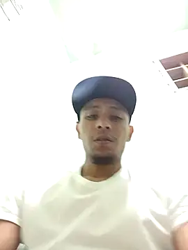 Snapshot of SiperoXxX chatting on December 16, 2024, 2:47 am SiperoXxX online show from December 16, 2024, 2:47 am