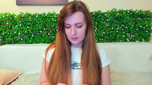 liya gorgeous online show from December 12, 2024, 5:04 pm