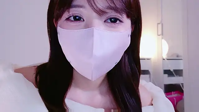 Runarunapi online show from April 15, 2026, 4:03 pm