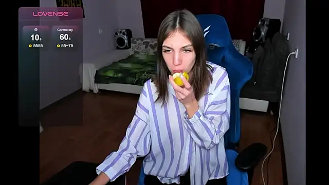 Venera66615 online show from December 29, 2024, 4:51 pm