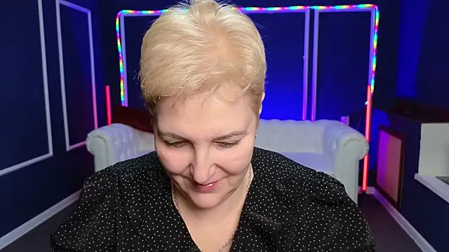 Sandra Snow online show from December 27, 2024, 3:26 pm