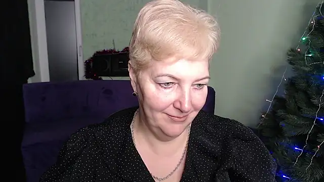 Sandra Snow online show from January 10, 2025, 2:45 pm