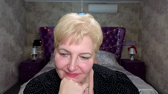 Sandra Snow online show from January 21, 2025, 8:21 pm