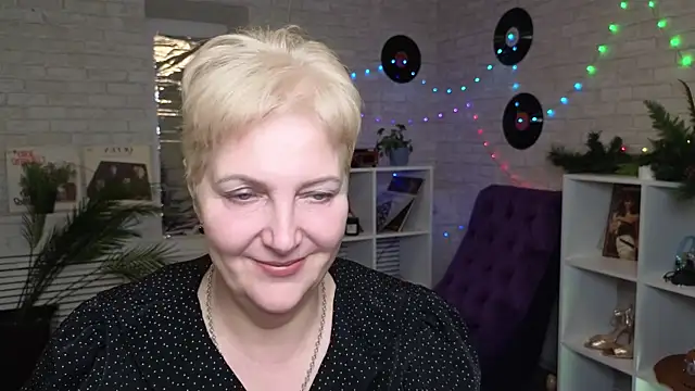Sandra Snow online show from January 22, 2025, 2:35 pm