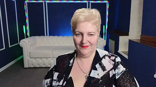 Sandra Snow online show from February 22, 2025, 5:24 pm