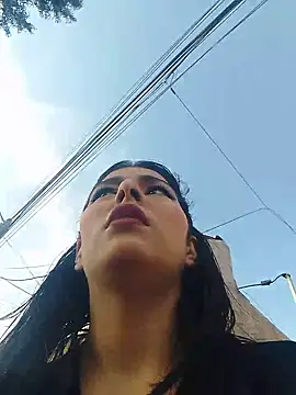 Noah Jhonson online show from February 4, 2025, 12:33 pm