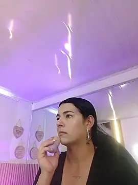 Noah Jhonson online show from September 10, 2025, 7:36 pm