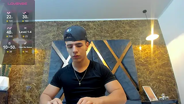 Flynn Riider online show from February 20, 2025, 11:53 am