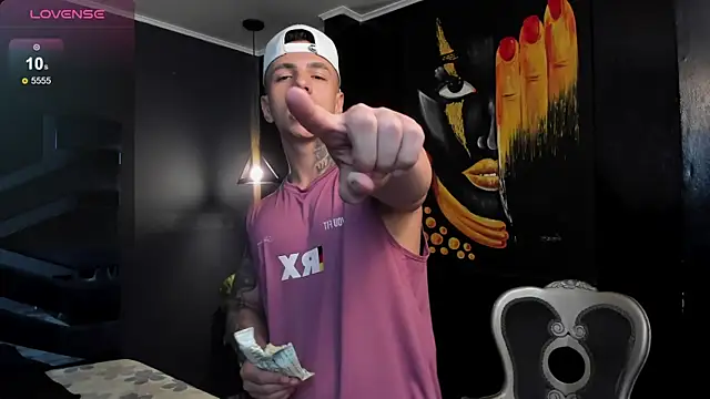 Flynn Riider online show from April 21, 2026, 5:17 pm