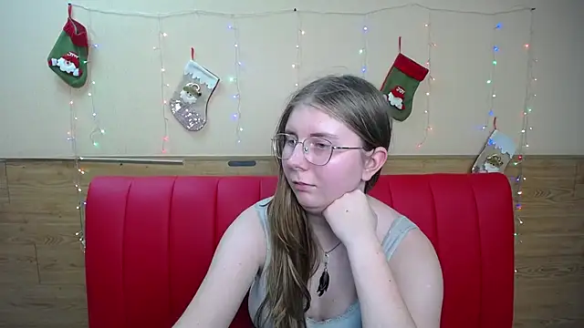 RysaKosaYlya online show from December 21, 2024, 3:42 pm