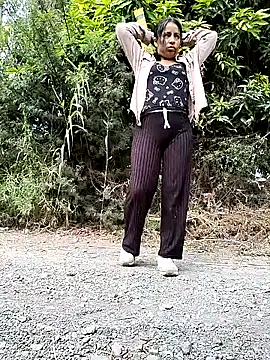 Danna-linyi online show from March 24, 2026, 8:03 pm