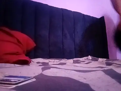 NudeDeen online show from December 3, 2025, 11:52 am