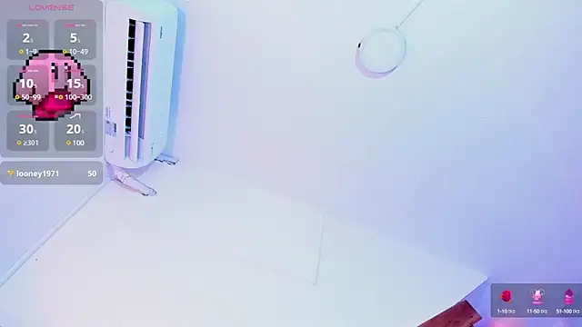  sowy venus  online show from February 4, 2025, 3:04 pm