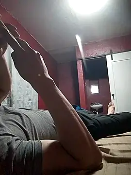 Snapshot of angeldeldiablo1592 chatting on February 10, 2026, 5:22 am angeldeldiablo1592 online show from February 10, 2026, 5:22 am