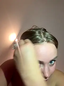 Snapshot of CherryEmmy chatting on October 4, 2025, 5:11 pm CherryEmmy online show from October 4, 2025, 5:11 pm