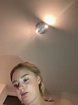 Snapshot of CherryEmmy chatting on October 18, 2025, 5:35 pm CherryEmmy online show from October 18, 2025, 5:35 pm