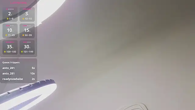 ElvaHilby online show from January 26, 2025, 6:27 pm