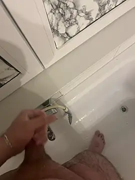 Loco42- online show from February 24, 2025, 6:04 pm