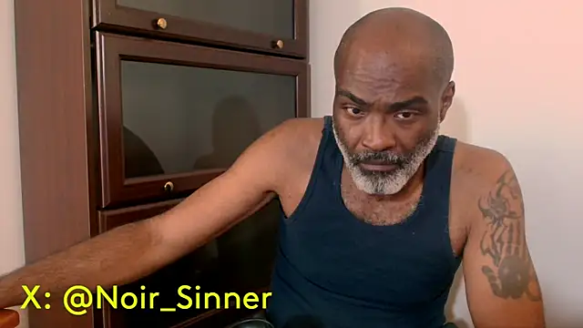 sinnernoir online show from May 13, 2026, 11:33 pm
