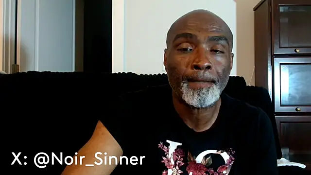 sinnernoir online show from June 5, 2026, 3:24 am