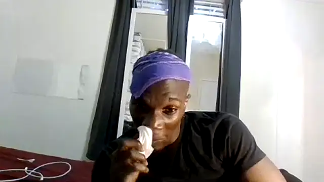 Snapshot of Shawtyblaque21 chatting on July 15, 2026, 12:05 am Shawtyblaque21 online show from July 15, 2026, 12:05 am