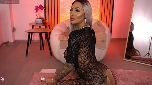 GoldenAmber online show from January 12, 2026, 5:56 am