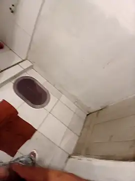 Lucastranzao online show from April 26, 2026, 12:08 am