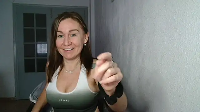 TamaraSweetxo online show from December 23, 2024, 4:39 pm