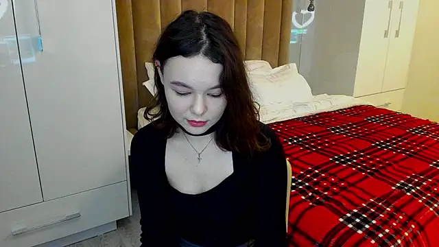 LovelyJane online show from December 17, 2024, 2:44 pm