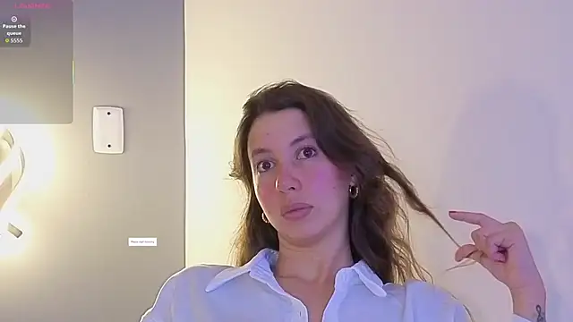 jolie lov online show from February 6, 2026, 3:04 pm