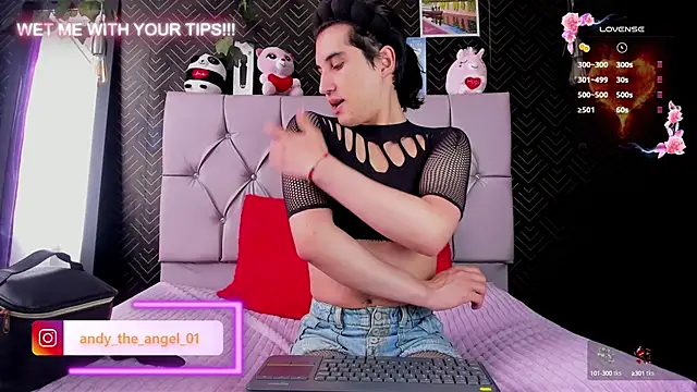 andy angell1 online show from February 21, 2025, 12:50 pm