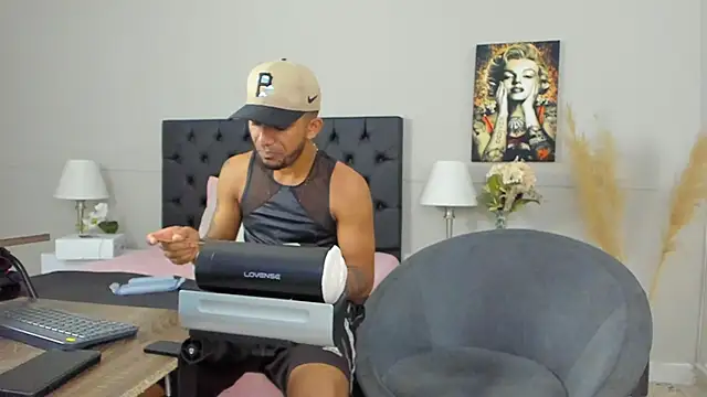 Robin Rief online show from January 29, 2025, 6:54 am