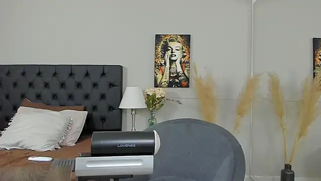 Robin Rief online show from January 31, 2025, 3:41 am