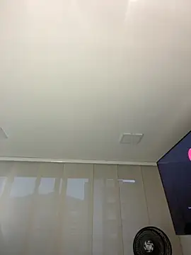 NicoleCut online show from September 28, 2025, 11:26 am