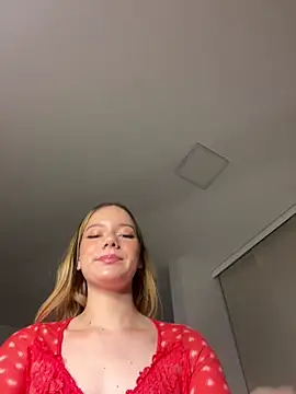 NicoleCut online show from October 2, 2025, 10:33 am