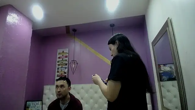 JeremmyAndStacy online show from February 11, 2025, 12:48 pm