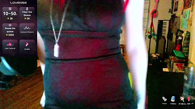  hellostormy  online show from March 5, 2025, 9:27 am