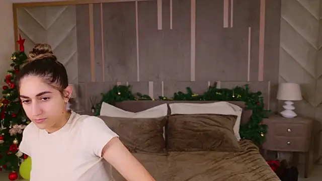 Teresa Stane online show from January 11, 2025, 4:46 pm