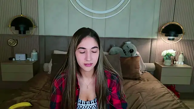 Teresa Stane online show from January 23, 2025, 5:35 am