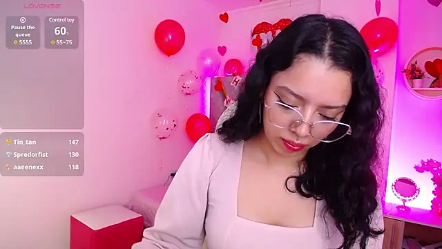 Snapshot of Aurora_Brownn chatting on February 9, 2025, 3:43 am Aurora Brownn online show from February 9, 2025, 3:43 am