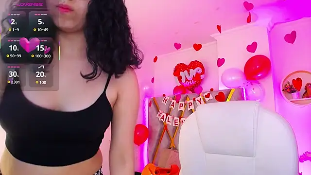 Snapshot of Aurora_Brownn chatting on February 14, 2025, 4:15 am Aurora Brownn online show from February 14, 2025, 4:15 am