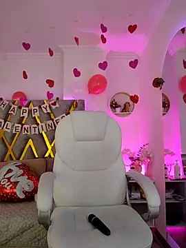 Snapshot of Aurora_Brownn chatting on February 20, 2025, 10:27 am Aurora Brownn online show from February 20, 2025, 10:27 am