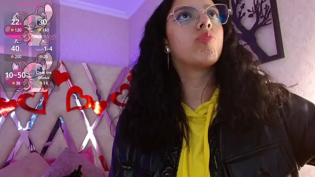 Snapshot of Aurora_Brownn chatting on March 1, 2025, 1:43 am Aurora Brownn online show from March 1, 2025, 1:43 am